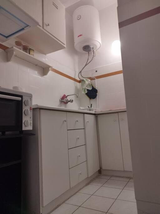 Central Studio Apartment Next To Plaka เอเธนส์ ภายนอก รูปภาพ